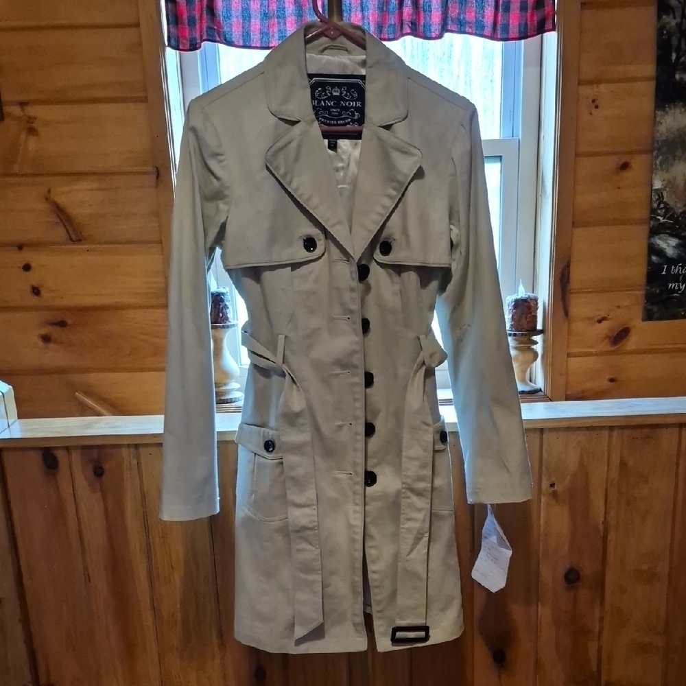Blanc Noir Women's Cream Trench Coat